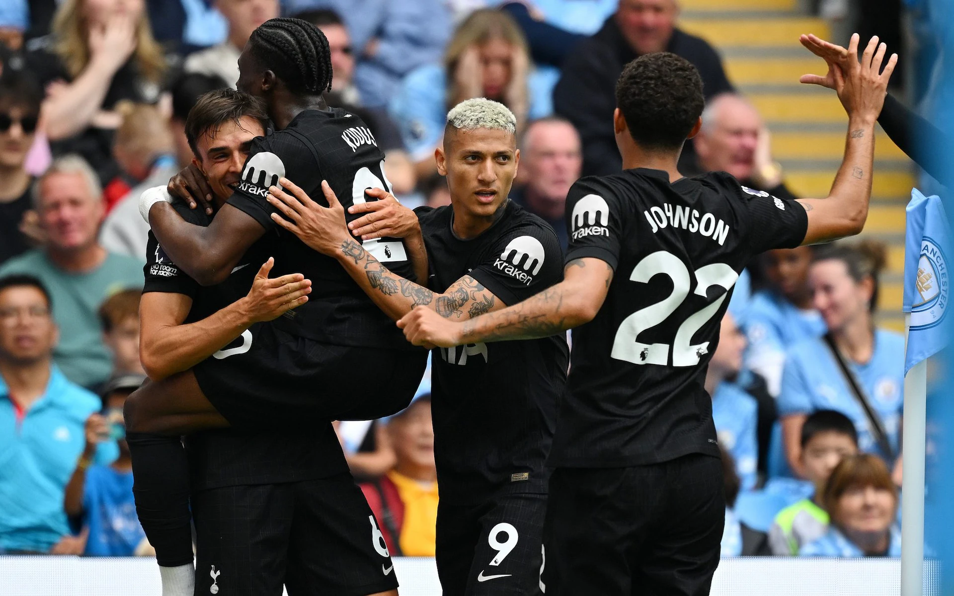 Manchester City lose to Tottenham 