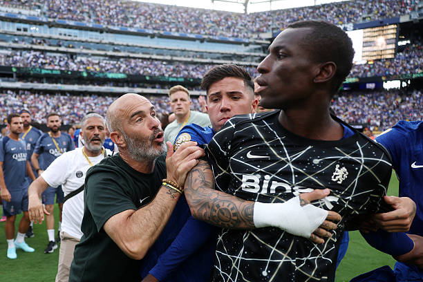 Maresca and Fernández hold back Jackson during post-match scuffle (Photo Credit: Getty)