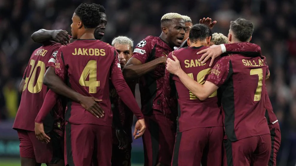 Galatasary players (Photo Credit: Uefa Champions League website)