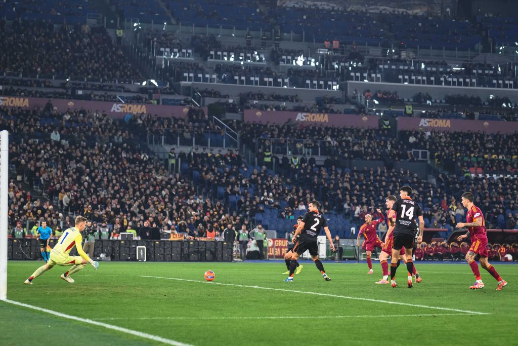 Wesley França scoring For AS Roma (Photo Credit: AS Roma facebook page)