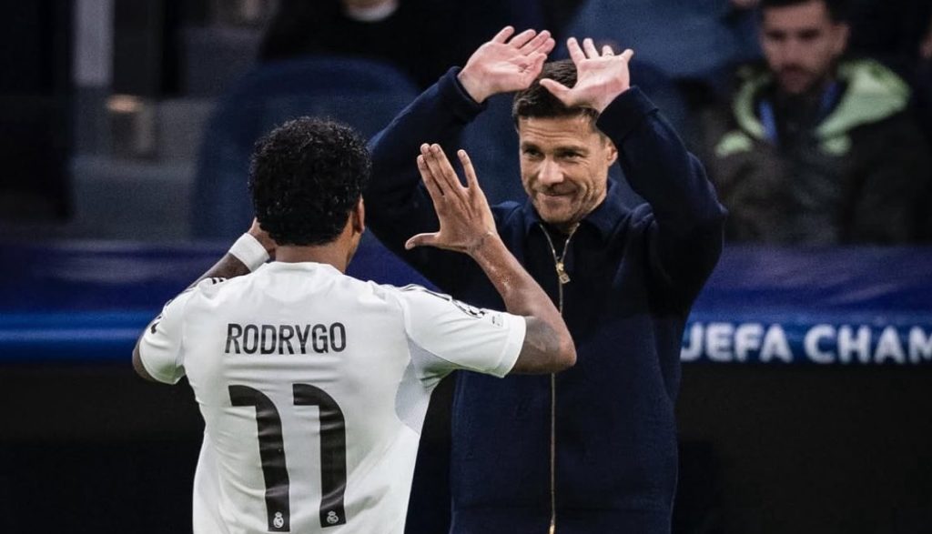 Xabi Alonso And Rodrygo ( Photo Credit: Fabrizio Romano Via X )