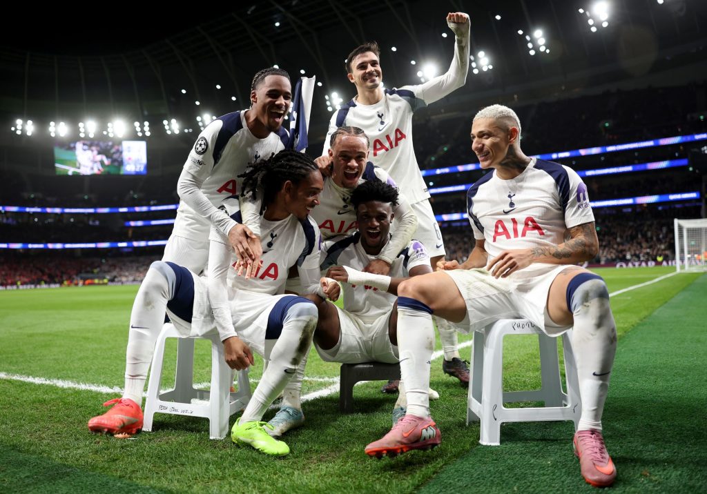 Spurs players celebrate. (Photo Credit: Tottenham Media).