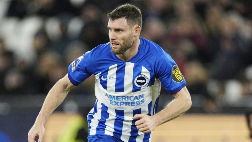 James Milner playing for Brighton - Photo Credit : Saportsnet