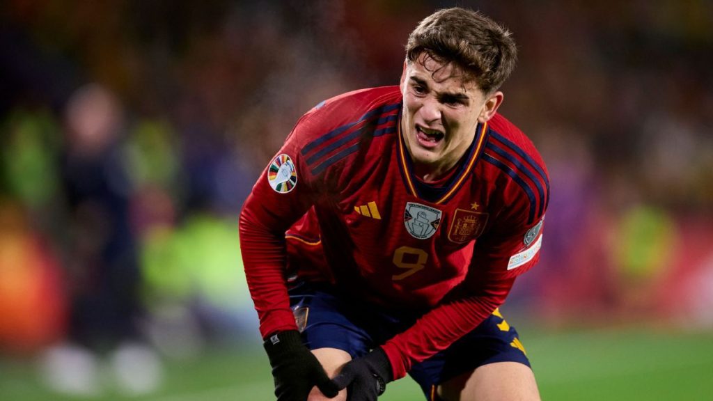 Pablo Gavi injured- Photo credit: ESPN