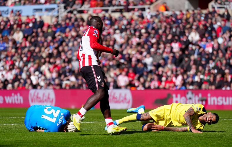 Cristian Romero injured in Tottenham’s loss to Sunderland- Photo credit: bozemandailychronicle
