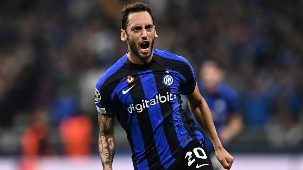 Hakan Çalhanoğlu- Photo credit: Turkiyetoday
