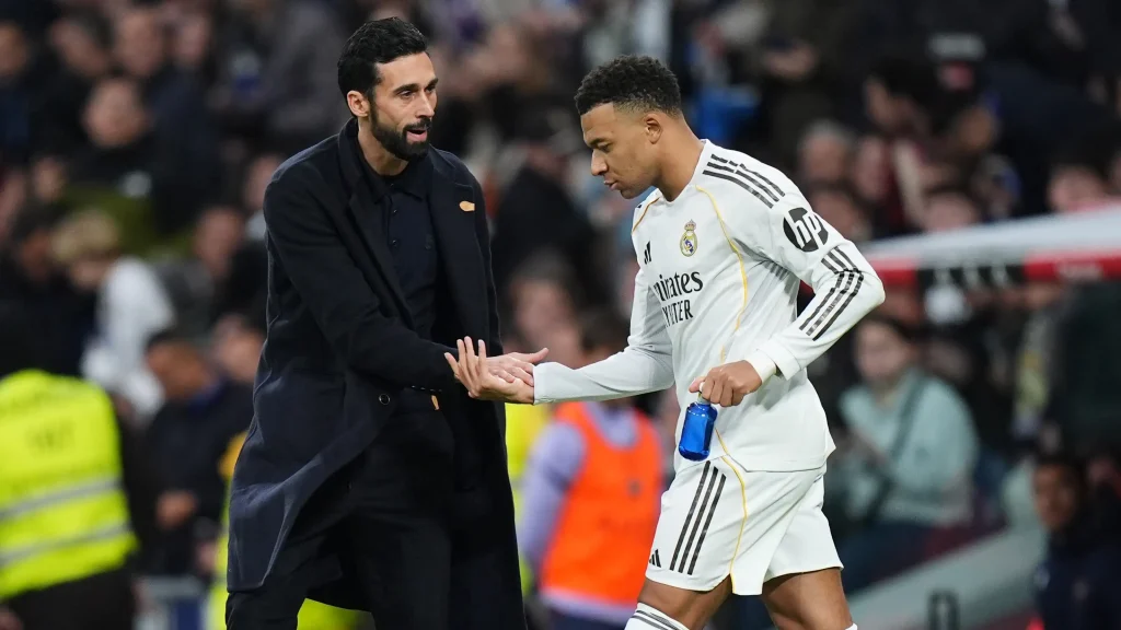 Real Madrid manager Abeloa and Kylian Mbappe - Photo Credit : GOAL
