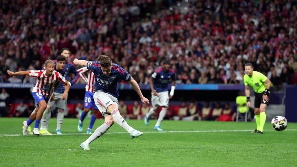 Viktor Gyoekeres of Arsenal scores his team's first goal from the penalty spot (Photo credit: arsenal media)
