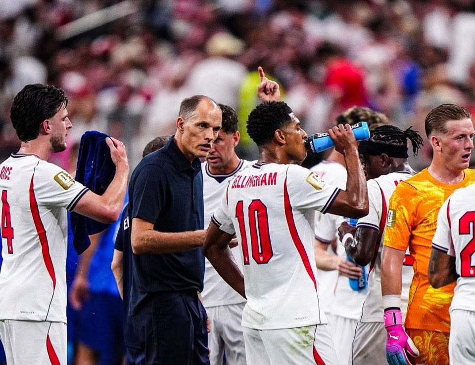 Thomas Tuchel and England players (Photo credit: X media)