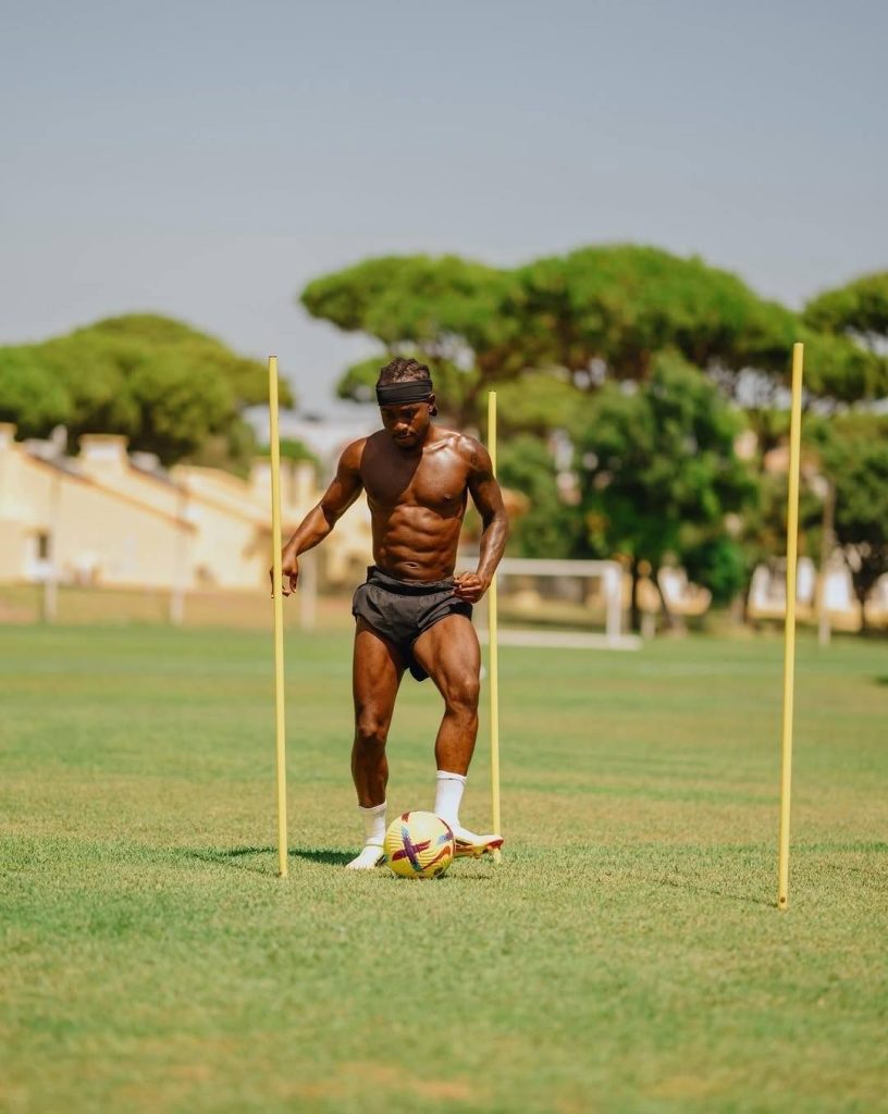 Ademola Lookman Undergoes Personal Training Programme in Algarve Ahead of Pre‑Season - Photo Credit : Ademola Lookman, Instagram