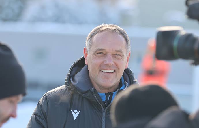 Baník Ostrava sporting director Ludek Miklosko