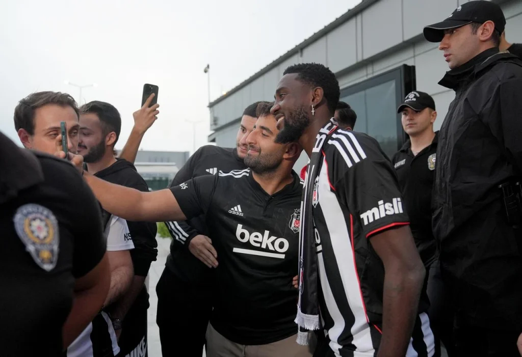 Besiktas completes transfer of Wilfred Ndidi from Leicester City - Photo Credit : Türkiye Today