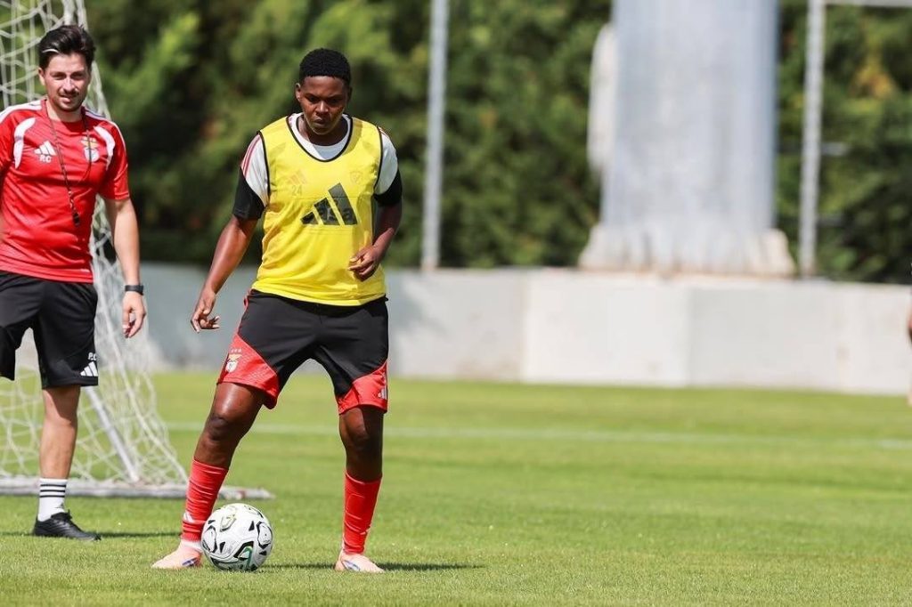 Janet Akekoromowei Completes First Training Session With Benfica - Photo Credit : Benfica Women, X