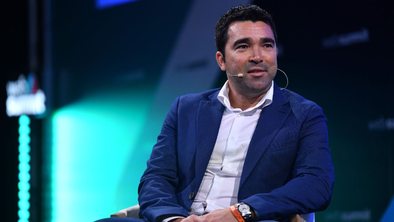 Barcelona Sporting Director Deco (Photo Credit: Piaras Ó Mídheach/Web Summit)