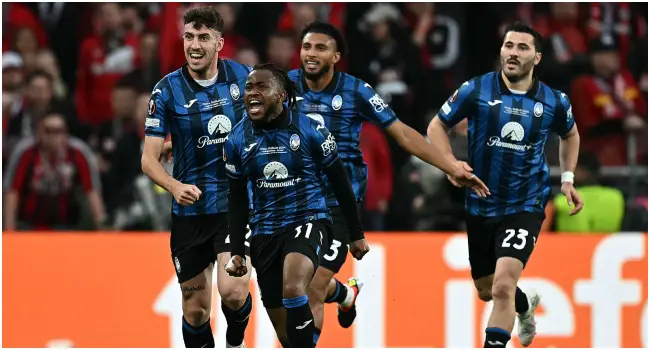 Ademola Lookman celebrates with teammates after scoring opening goal of UEFA Europa League final (Photo Credit: Getty)