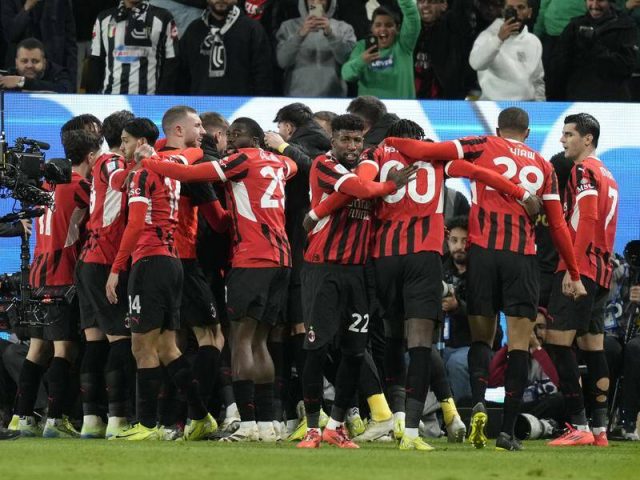 Milan fight back to beat Juventus in Super Cup semi (Photo Credit: Getty)