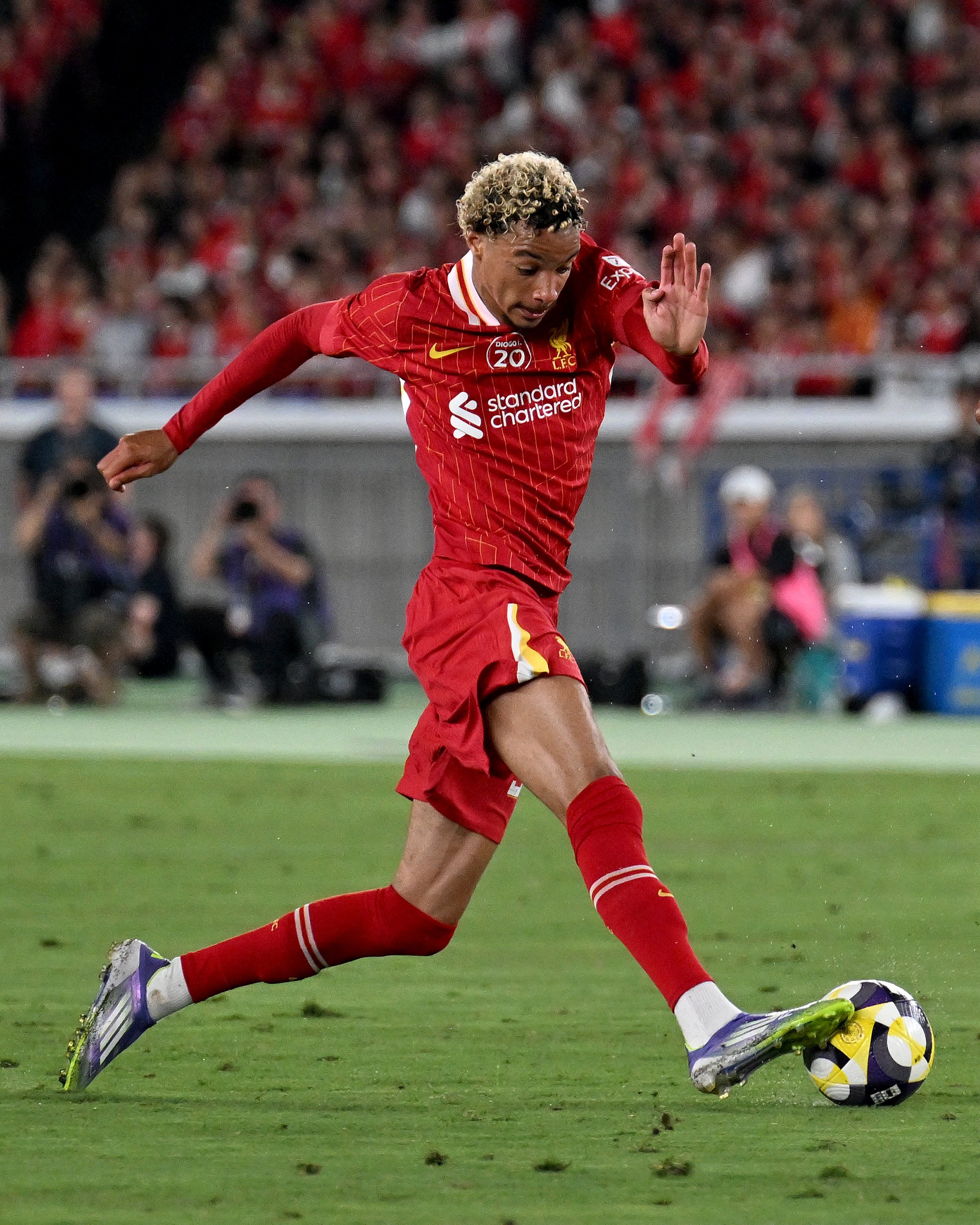 New Liverpool, Hugo Ekitike