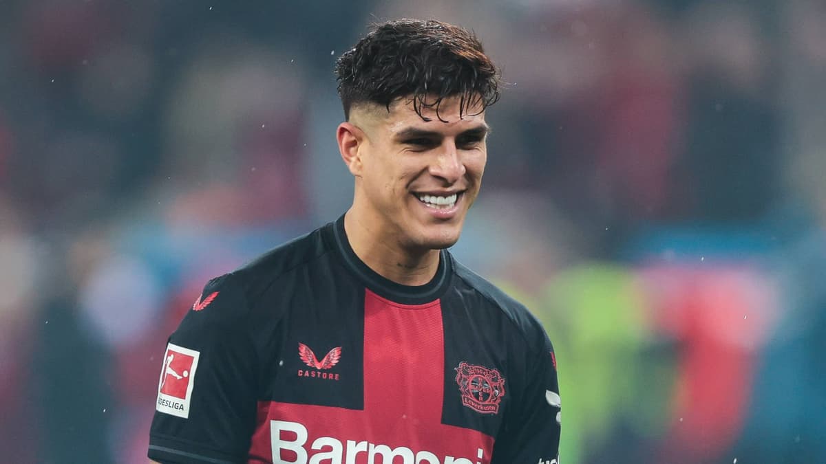 Bayer Leverkusen defender Piero Hincapie