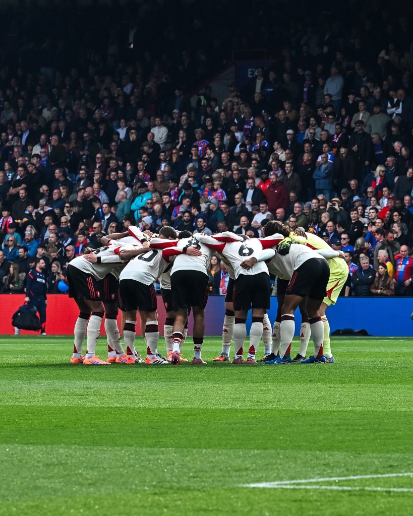 Liverpool players during the match against Crystal Palace (Photo Credit: Liverpool Facebook page)