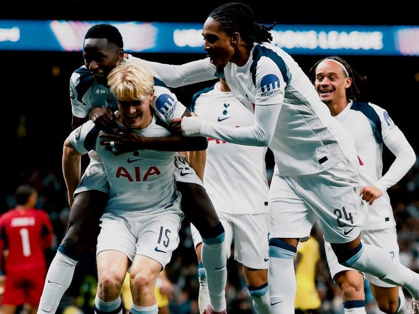 Tottenham players Celebrate after scoring against Villareal (Photo Credit: Tottenham X handle)
