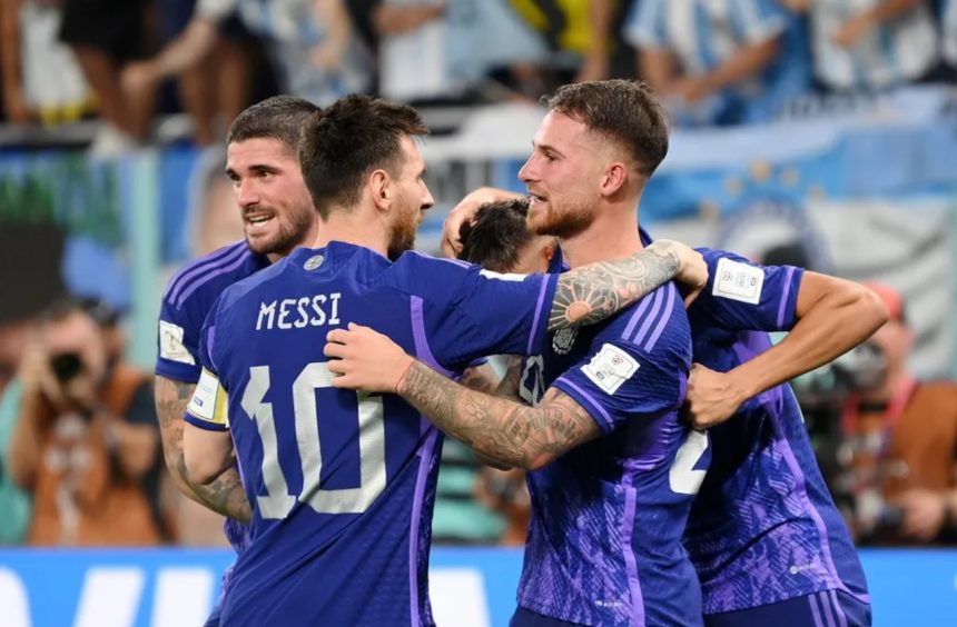 Alexis Mac Allister and Lionel Messi celebrate a goal. (Photo credit: Argentina media).