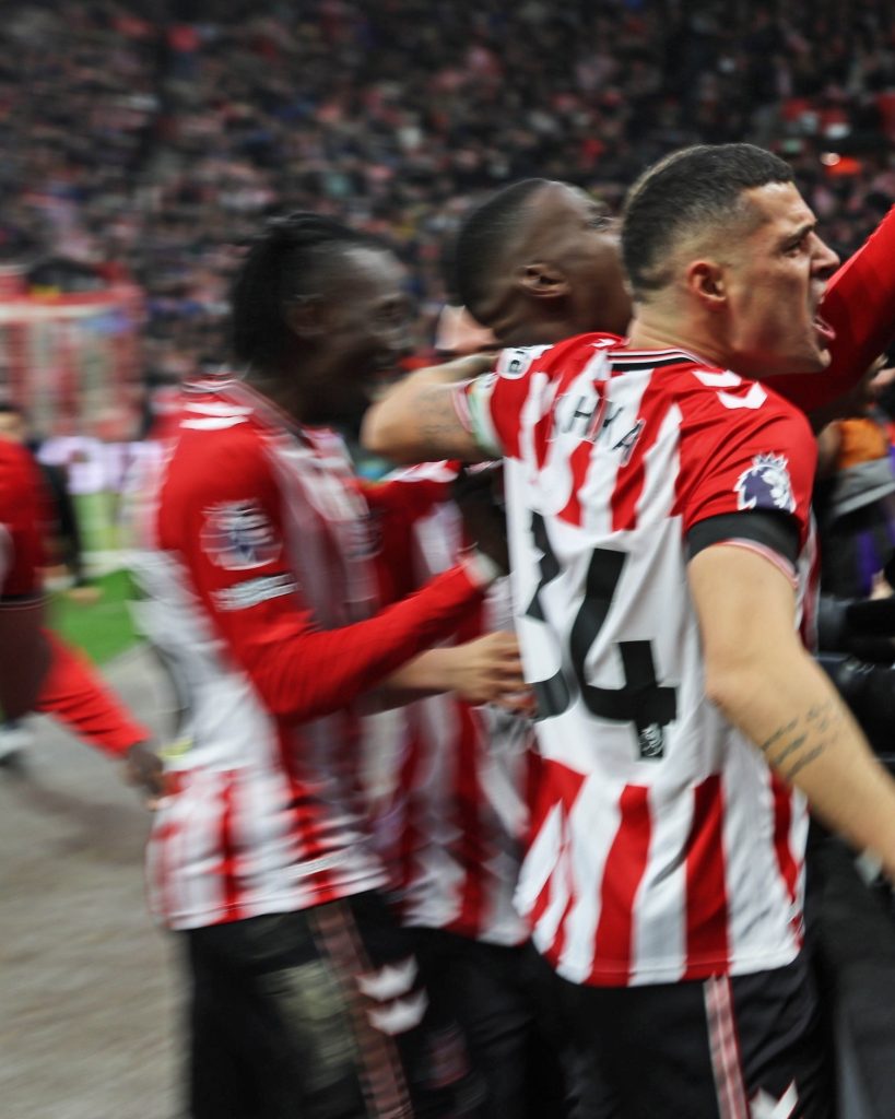 Sunderland Players celebrate after scoring (Photo Credit: Sunderland via X)