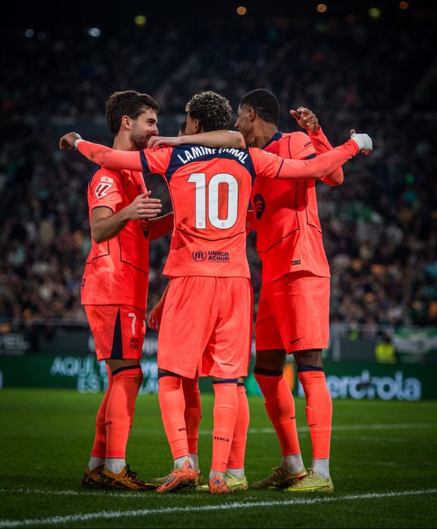 Barcelona players celebrate. (Photo Credit: Barcelona Media).