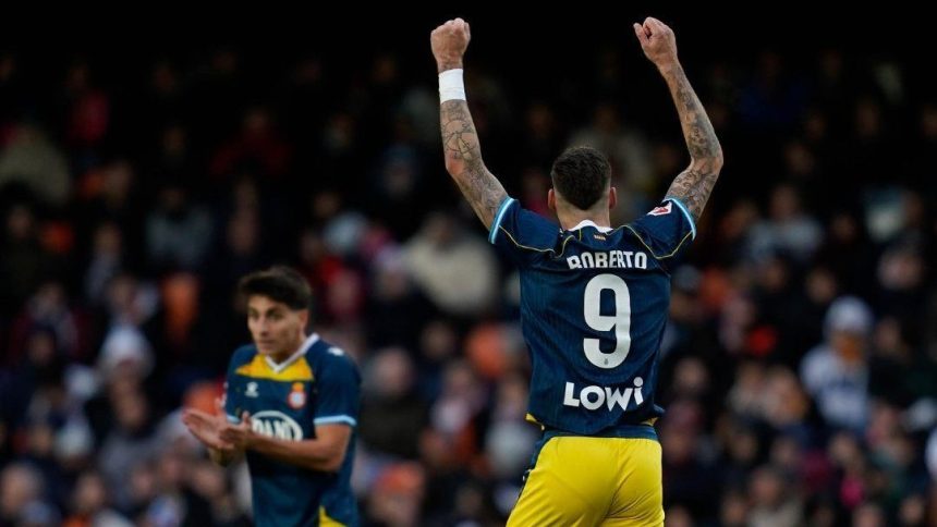 Espanyol celebrating After a win. (photo credit: espanyol via x)