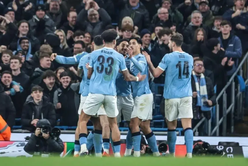 Manchester city celebrating their win. (photo credit: Goal media )