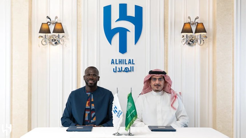 The President Nawaf Bin Saad with Kalidou Koulibaly - photo credit: Al Hilal media