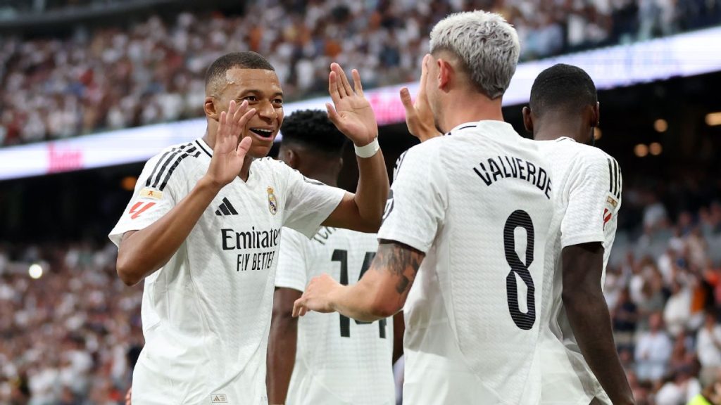 Kylian Mbappé and Federico Valverde - Photo Credit : ESPN