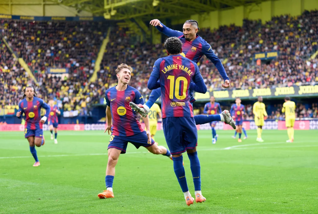 Villarreal vs Barcelona, La Liga- Final Score 0-2, Barça finish 2025 with crucial win on the road. Barca players rejoicing - Photo Credit : Barca Blaugranes