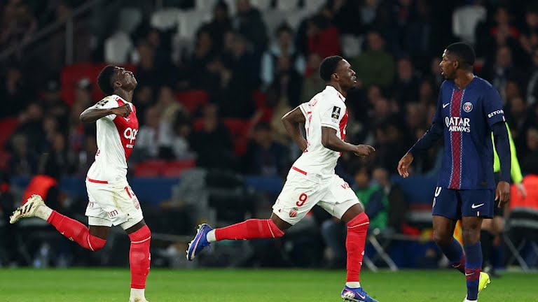 AS Monaco's Folarin Balogun celebrates scoring their third goal with Lamine Camara as Paris St Germain's Ousmane Dembele looks dejected - Photo Credit : Reuters