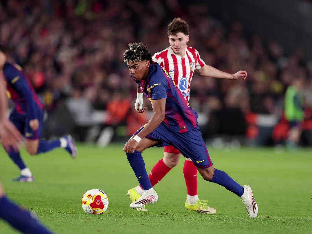 Lamine Yamal against Atletico demadrid in atletico de madrid 3-0 loss to Barcelona - Photo Credit : athlonsports.com
