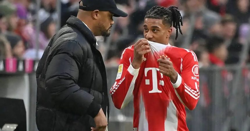 Vincent kompany and Olise (photo credit: IMAGO)