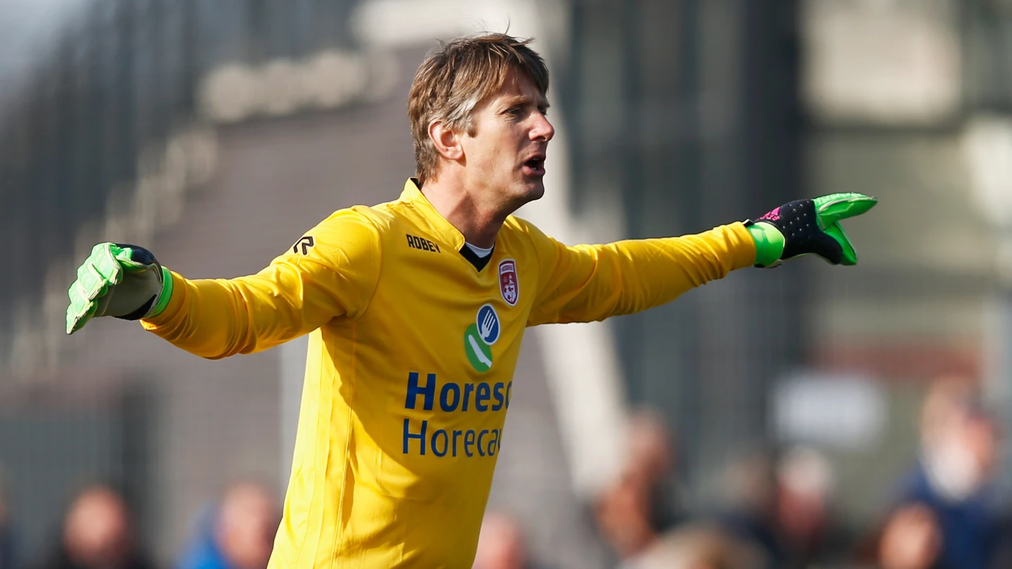 Van der Sar. (photo credit: NBCsports media)